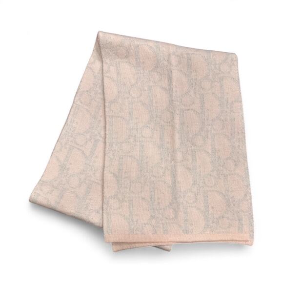 CDS01. Christian Dior Pink & Gray Monogram Wool Scarf - Picture 3 of 5
